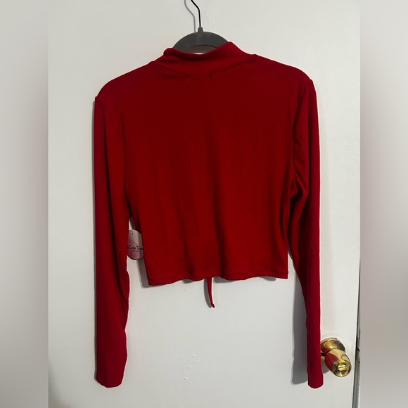 Red Ruched Long Sleeve Top - Picture 2 of 4